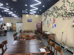 -顶之鲜海鲜餐厅