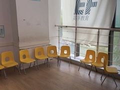 -英孚教育青少儿(高新公园茂中心)