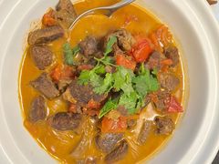 -鱼鲜饭香·招牌汽锅剁椒鱼头王