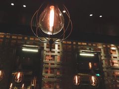 -恰餐厅及酒吧 CHAR Bar & Grill (北京丽都皇冠假日店)