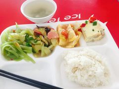 -万国驾校