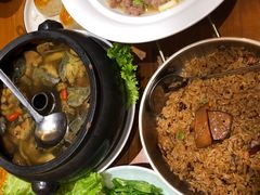 牛菌菇炒饭-老滇山寨•云南特色菜•地方菜•民族风情歌舞表演(金碧店)