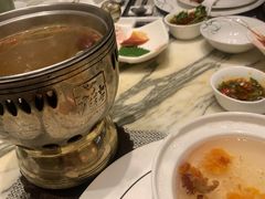 燕窝-雍和会海鲜姿造自助(湖东路店)