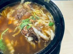 -闫家驴肉老店(华电一校店)