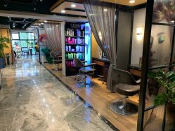 -Z.X HAIR SALON张新美业