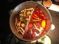 -湊湊火锅·茶憩(新中关购物中心店)