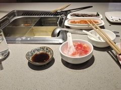 -海底捞火锅(新松江路生日主题店)