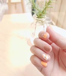 -纤指百魅美甲美睫