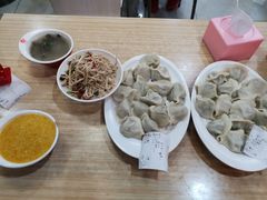 -赵奶奶水饺锅贴小酒馆(丁字沽店)
