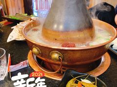 -小窝头炭火铜锅