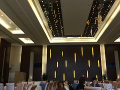 -上海怡沁园度假酒店