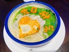 -丽华园·武汉地标楚菜餐厅(青山江滩店)