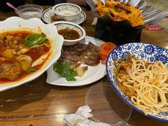 -清真·玛丽亚新疆菜主题餐厅(浙江中路店)