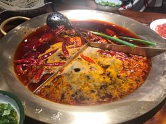 -叁口煮老火锅(东升店)