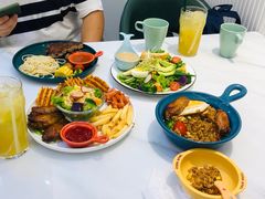 -丽莎沙拉轻食餐厅(国贸店)