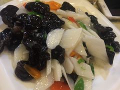 -鹤乡东北菜(崮山路店)