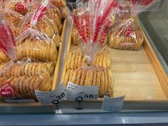 -红房子西点(汇联商厦天钥桥路店)