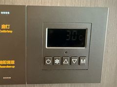 -长沙钦天·悦酒店(万家丽广场高桥北地铁站店)