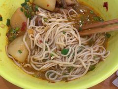 -华中科技大学东三学生食堂