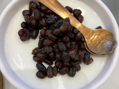 -百年港湾奥特莱斯(香炉礁店)