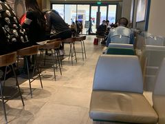 大堂-星巴克(保定万博广场店)