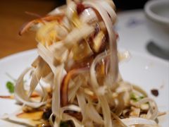 彩虹草芽-一坐一忘云南菜(嘉里中心店)