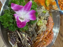 -明洞阿姨·韩式酱蟹烤肉·创意料理(三元桥店)