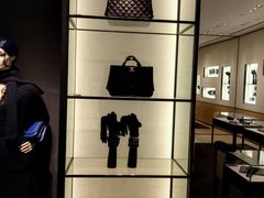 -CHANEL(恒隆广场店)