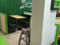 -老乡鸡(霍邱县东湖路店)