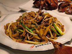 -十六台·经典广东菜(德外大街店)