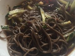 拌蕨根粉-大槐树烤肉馆