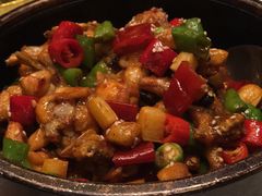 石锅牛蛙-梦都海鲜酒家(万达广场江桥店)