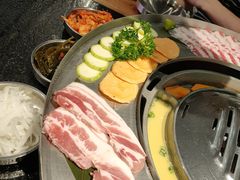 -哈哈碳都·牛肋条无限自助烤肉(宝龙店)