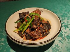 长沙臭豆腐-呷湘厨·鱼汤捞饭·剁椒鱼头·辣椒炒肉(国家会展中心店)