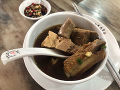 -新峰肉骨茶