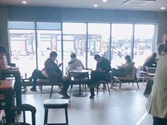 大堂-星巴克(舟山蜈蚣峙店)