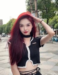 -丝语萱形象