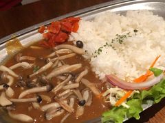 咖喱蘑菇饭-铃木食堂(帽儿胡同店)