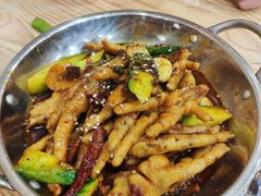 -江城燕子大排档(江汉路步行街店)