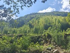 -雅鲁激流探险漂流