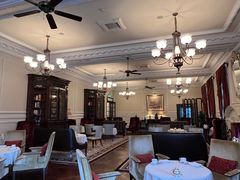 大堂-Salon de Ville浦江汇(上海外滩华尔道夫酒店店)