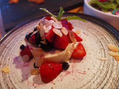 -THE CUT Rooftop顶楼牛排餐吧(环贸iapm店)
