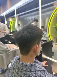 -不迫先生专业男士剪发