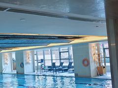 -小鲨鱼游泳培训(会展中心店)