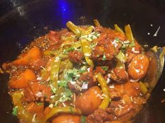 -山河屯铁锅炖(哈西站店)