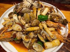 -臻鲜燕海鲜融合餐厅(金陵style店)