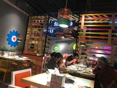 大堂-浪里寻·臻牛养生牛肉火锅(方圆荟店)