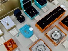 -109度二手奢侈品手表包包珠宝回收(新天地店)