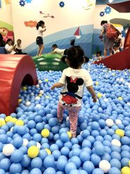 -莫莉幻想儿童乐园(武汉保利广场店)