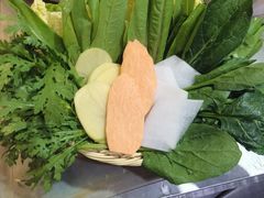 -灶知轩湘西石锅鱼(万佳广场店)